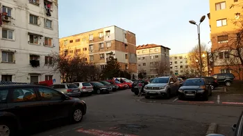 FOTO Panică totală în Târgu Jiu, în urma cutremurului. Oamenii au fugit din supermarketuri, mall și case. Ce pagube materiale a făcut seismul