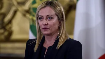 Giorgia Meloni îl critică pe Macron pentru că l-a invitat pe Zelenski la Paris: „Vizita a fost inportună și nepotrivită”