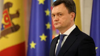 Parlamentul moldovean aprobă un nou guvern pro-occidental