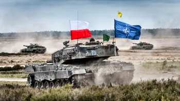 Polonia se teme de Rusia. Varșovia cere NATO baze militare permanente. Decizia aparține SUA