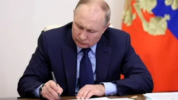 Putin nu mai exportă petrol rusesc ţărilor care au plafonat preţul. Interdicția a intrat în vigoare, până când este valabilă