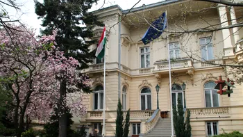 Scandal diplomatic. Ambasadorul Ungariei la București, convocat de MAE. Noi comentarii acide: „Steagul secuiesc, persecutat în România”