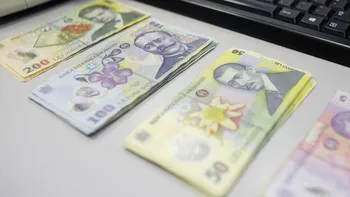 5.000 de lei, ajutor lunar de la stat pentru acești români: legea de care puțini știu și care nu e promovată de nimeni