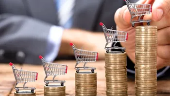 Inflația continuă să golească buzunarele românilor. Cu cât au crescut prețurile în doar o lună