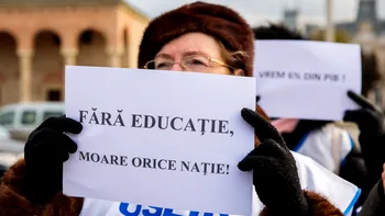Ligia Deca promite măriri de salarii pentru profesori, dar cere „un pic de timp”. Dascălii amenință cu greva generală și închiderea școlilor