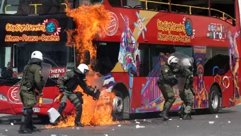Proteste violente în Grecia, după cea mai gravă catastrofă din istoria țării: „Așteptăm ca guvernul să pice”