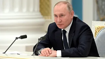 Putin îi cheamă pe ruși la război. Decretul semnat de șeful Kremlinului