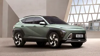 După cea mai bine vândută mașină electrică din 2022, Hyundai nu stă degeaba: când apare Kona 2