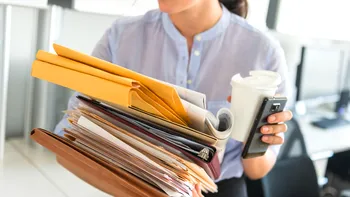 Ce nu te poate obliga angajatorul să faci, conform legii: dacă ești salariat, trebuie să știi