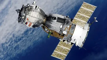 O navă spațială NASA, aflată la o oră distanță de a se prăbuși pe Pământ. Harta zonelor în care ar putea cădea