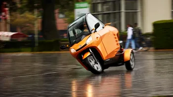 Mini-mobilitatea, noua tendință urbană: ce aduc nou ”verișorii mai mici” ai mașinilor electrice