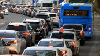 Toți șoferii români trebuie să știe. Taxa de poluare revine, scoți bani grei din buzunar