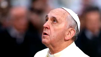 „Miracol” în timpul vizitei Papei Francisc în Budapesta. Ce a apărut pe cer. Foto