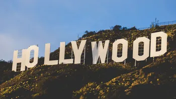 Grevă la Hollywood. Ce reguli vor scenariștii de film și televiziune împotriva inteligenței artificiale