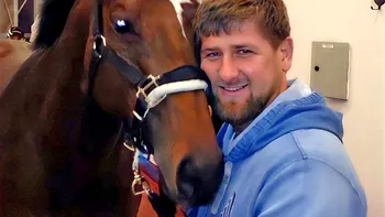 Kadîrov și-a recuperat calul. Liderul cecen acuzase serviciile speciale ucrainene că l-au furat