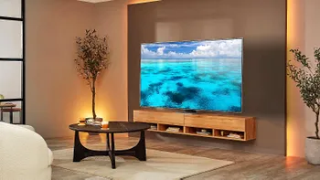 VIDEO Samsung NEO QLED N900C și Samsung OLED S90C, probabil cele mai bune televizoare ale momentului: de ce merită toți banii