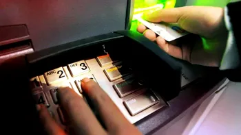Dispar banii de pe card, instant: avertismentul oficial al BNR pentru români, cum îți păstrezi banii în cont