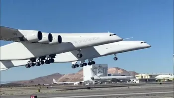 Record impresionant în aviație: iată cum decolează cel mai mare avion din lume, e o forță nemaivăzută