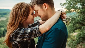 Cum să fii compatibil romantic cu partenerul tău: ce spun psihologii