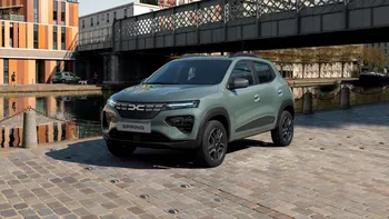 Dezastrul cu o Dacia Spring pe care nu ți l-ai dori niciodată: mașina pare să fie de vină