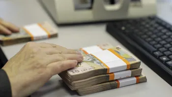 Cea mai mare greșeală pe care o fac românii datori la bănci. De asta ajung să-și piardă casele în 7-8 ani