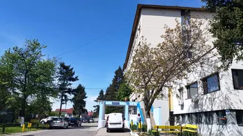 Spitalul Județean Gorj e de 4 zile fără cardiologi care să asigure gărzile. Conducerea vrea să angajeze temporar rezidenți. Se caută medici care să țină turele și la alte spitale
