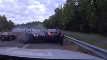„Este pur și simplu un miracol”. Un polițist rutier, cât pe ce să fie lovit mortal de o mașină scăpată de sub control. Video