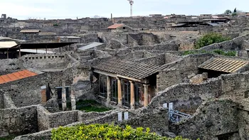 Cât de veche e pizza. Arheologii au descoperit o pictură cu celebrul preparat în ruinele orașului Pompei