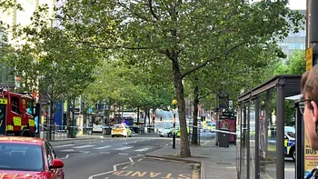 Incident grav în Nottingham. Trei persoane au fost găsite moarte. Poliția a închis zeci de străzi și a arestat suspectul