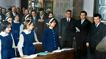 Bacalaureatul în Epoca de Aur: cum primeau unii elevi diplome de BAC, cadou de la tovarăși