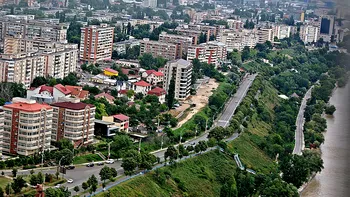 Orașul din România binecuvântat de natură, dar uitat de autorități. Românii „fug mâncând pământul” și e trist