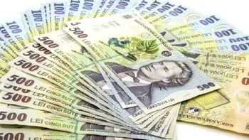 Unii români își pierd casele, alții se împrumută la bănci 