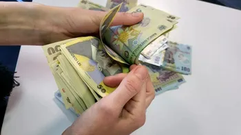 Salariile sub 8.000 de lei, considerate mici. Statul îți dă bani, dacă nu ai acest venit lunar - e obligatoriu