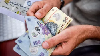 Românii care primesc 3.000 de lei indiferent de venit. Ce trebuie să facă pentru vouchere și unde se dau