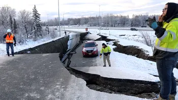 Cutremur de 7,2 grade și alertă de tsunami în Alaska