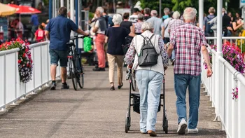 Mai mulți pensionari decât angajați într-un județ. Cât va mai dura până când va fi aceeași situație în toată țara 
