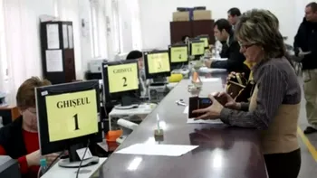 Statul vrea să facă economii la buget, dar a angajat peste 4.000 de oameni într-o singură lună