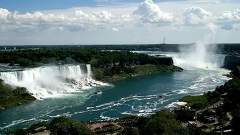 Ziua în care Cascada Niagara a rămas fără apă: descoperirile macabre care au fost făcute când a secat