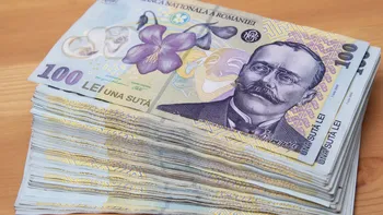 Tu sărăcești, băncile se îmbogățesc: fac grămezi de bani din necazul nostru