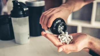 Suplimentele alimentare pentru sportivi, sub lupă: concluziile oamenilor de știință sunt îngrijorătoare