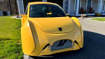 Volkswagen Beetle așa cum nu l-ai văzut niciodată: o mașină de colecție la un preț imbatabil