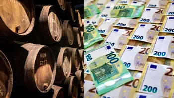 200.000.000 de euro pentru a distruge rezerve de vin. Motivul pentru care a fost luată această decizie, în Franța