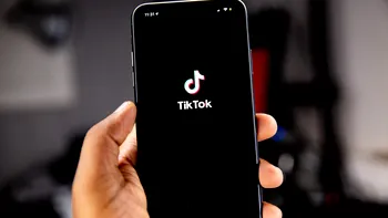 Adio, TikTok, pentru acești angajați! Salariații care au la dispoziție 30 de zile pentru a șterge aplicația  