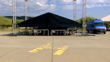 Festivalul berii din Târgu Jiu e organizat pe heliportul pentru urgențe. Elicopterele SMURD trebuie să aterizeze pe un teren de fotbal