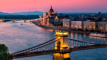 Doar în Ungaria să nu stai, cel mai mare dezastru economic în 30 de ani. ”Performanța” fără precedent a lui Viktor Orban