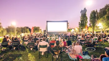 Filme de Oscar, gratuit, în București. Cinema în aer liber te invită pe Insula Artelor din Parcul Titan
