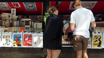 Librarii din Paris sunt somați să se mute în timpul Jocurilor Olimpice de anul viitor. Care este motivul