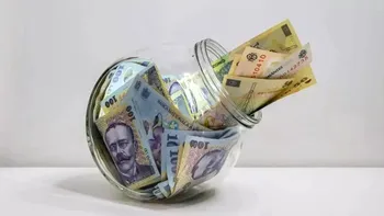Sărăcim pe zi ce trece: economiștii vin cu vestea rea, ne lovesc direct sub centură