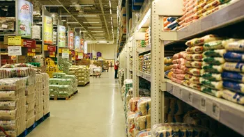 Importul unor produse din Ucraina, în afară de cereale, oprit temporar în România. Anunțul ministrului Agriculturii