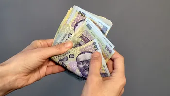 S-a schimbat legea, este obligatoriu în România de astăzi, 23 octombrie. Amenzi de până la 1.000 de lei dacă neglijezi acest detaliu în magazine, la ghișeu